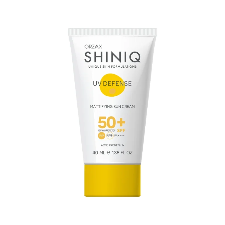 Uv_Defense_Mattifying_Sun_Cream_40_Ml_Tup